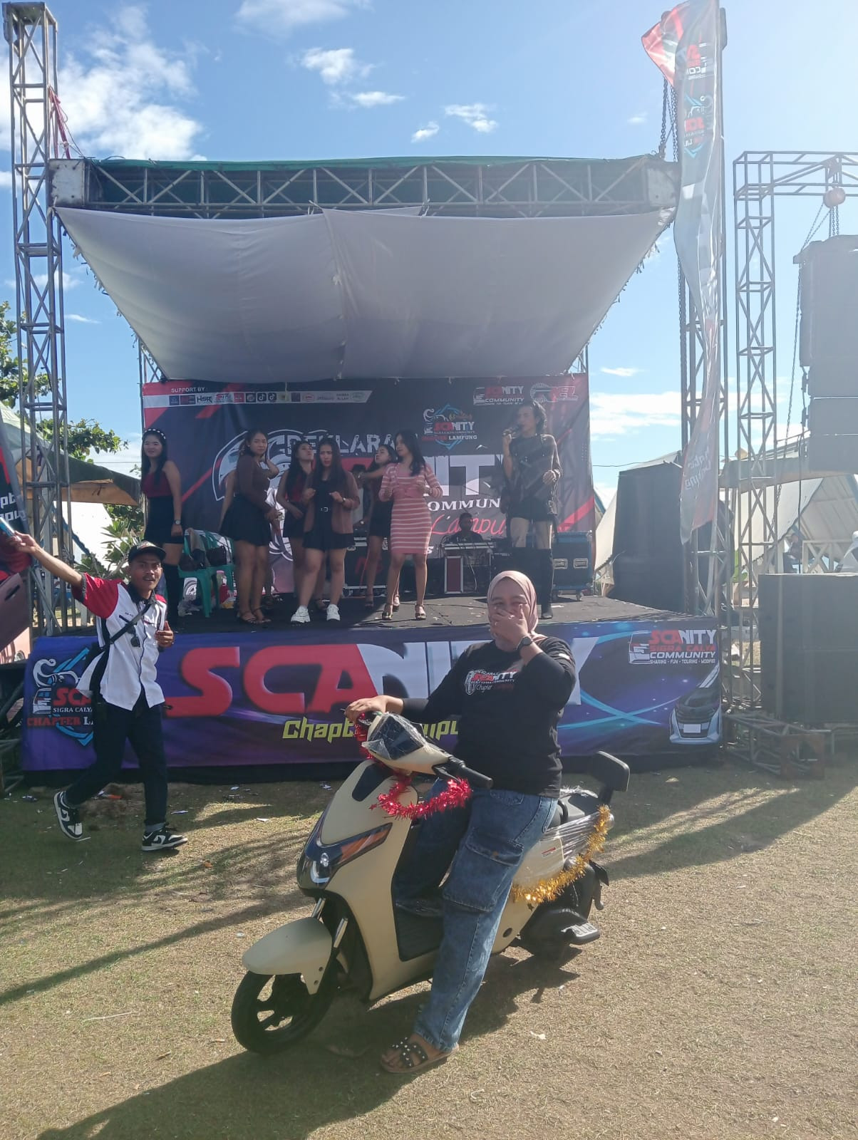 Pembagian doorprize di acara deklarasi Scanity Lampung